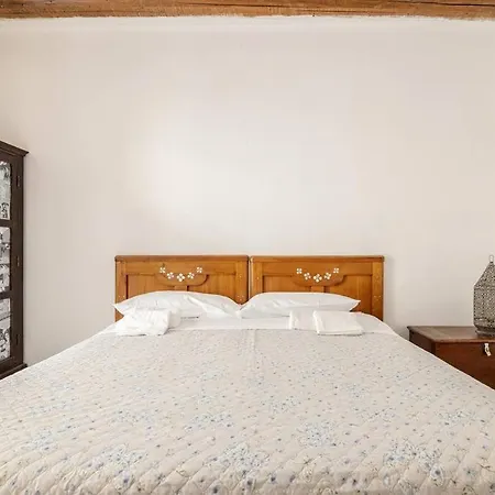 Antiche Stalle I * Bérgamo