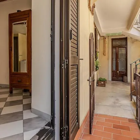 Antiche Stalle I * Bergamo