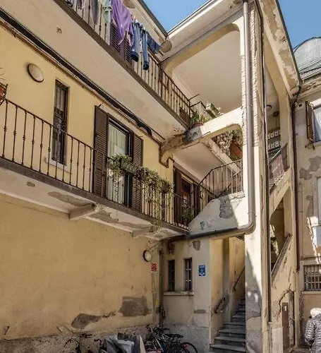 Antiche Stalle I Lägenhet Bergamo